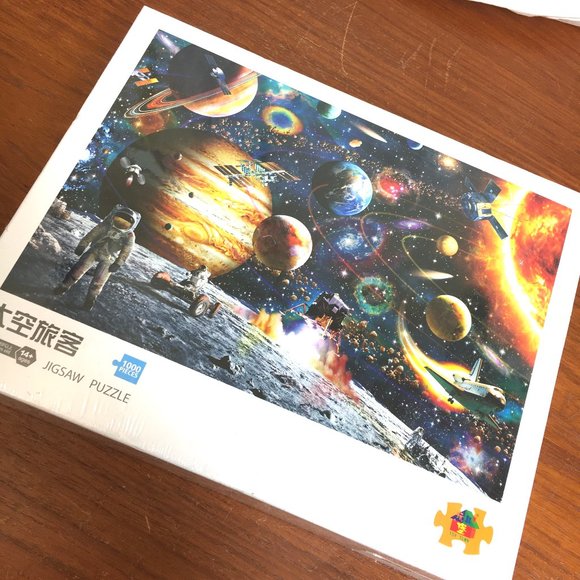 Space Planets & Astronaut 1000 Piece Puzzle NWT - Picture 6 of 8